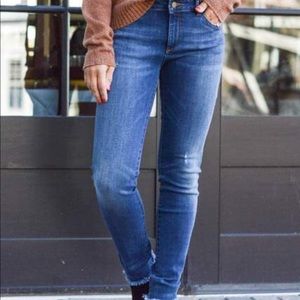 DL1961 Florence Instasculpt Jeans